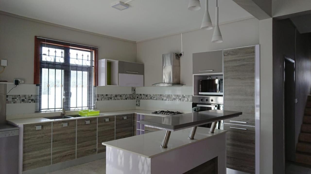 Vanz Villa Mont-Choisy Buitenkant foto